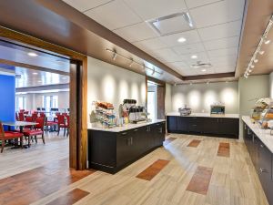 Holiday Inn Express Boston