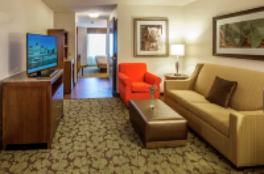 Hilton Garden Inn Uniontown Hotels in 