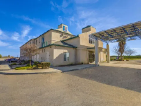 Howard Johnson by Wyndham Lemoore Hotels in Lemoore