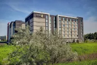Home2 Suites by Hilton Toronto Brampton Hotel in zona Donald M. Gordon Chinguacousy Park