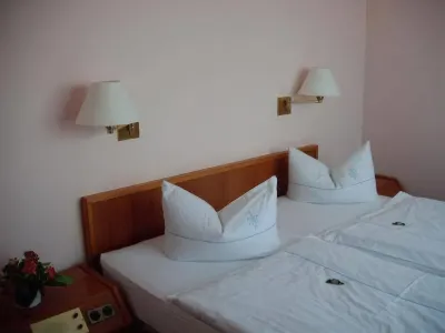 Hotel Antares Hotels near FB69 Galerie