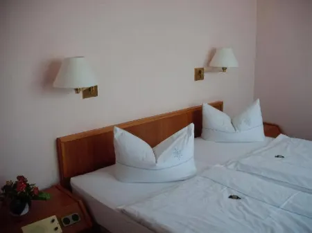 Hotel Antares Отели рядом с достопримечательностью «OFFIS - Institute for computer science»