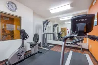Comfort Suites Burlington - Gym