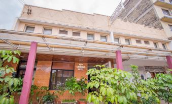 Sunshine Hotel Tengecha - Housity