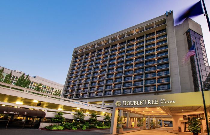 DoubleTree by Hilton Portland, OR