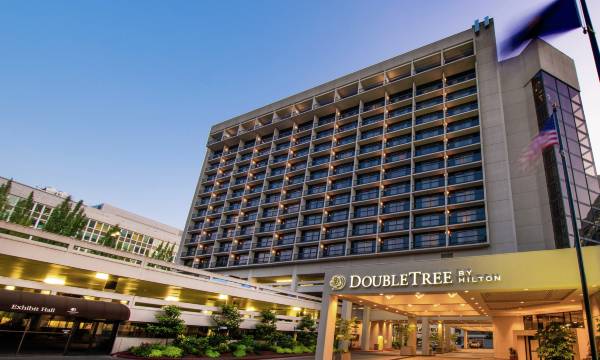 DoubleTree by Hilton Portland, OR
