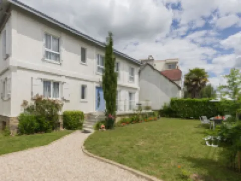 La Coloniale Hotéis em Auray