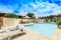 Grand Mercure Basildene Manor Accor Vacation Club Apartments - parcheggio