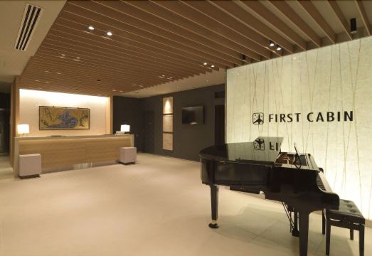 퍼스트 캐빈 간사이 공항