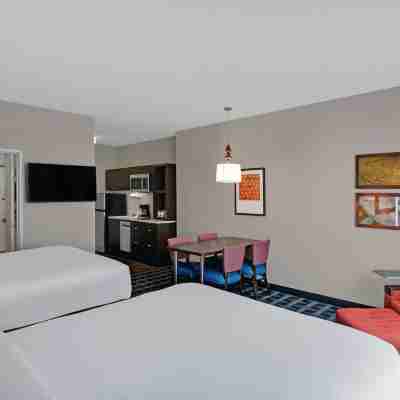 TownePlace Suites Indianapolis Downtown Rooms