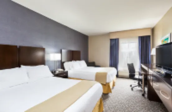 Holiday Inn Express & Suites BURLINGTON - MOUNT HOLLY by IHG - Parking