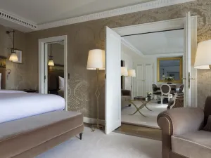 La Réserve Paris Hotel & Spa
