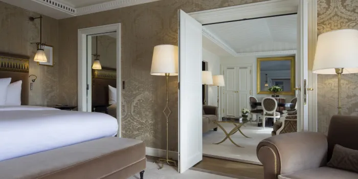 La Reserve Paris Hotel and Spa image 2