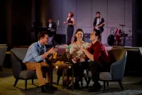 Sheraton Surabaya Hotel & Towers - bar