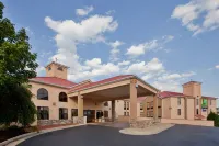 Wingate by Wyndham Waynesboro Hotels near Waynesboro Commons