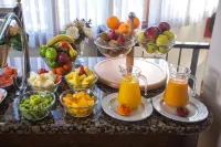 Hotel Monasterio Benedictino - breakfast