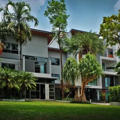 Wara Boutique Hotel Hotels near Usotel Waterland