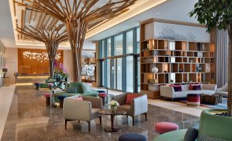 DoubleTree by Hilton Sharjah Waterfront Hotel & Residences