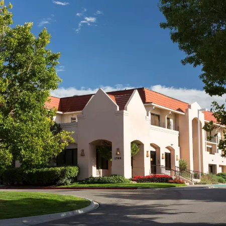 The Querque Hotel