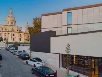 Wine & Books Lisboa Hotel Отели рядом с достопримечательностью «Башня Торре-де-Белен»