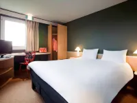 Ibis Provins Hotels in Provins