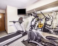 Quality Inn & Suites Ankeny-Des Moines - Gym