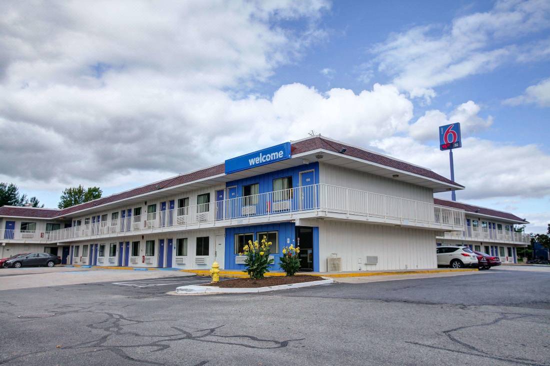 cheap hotels in elkton md