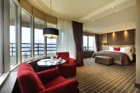 Grand Hotel Huis Ter Duin Hotels near Strand van Katwijk aan Zee