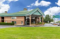 Quality Inn & Suites Hotels in Grenville-sur-la-Rouge
