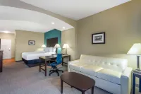 La Quinta Inn & Suites by Wyndham Sebring Hotels in Sebring