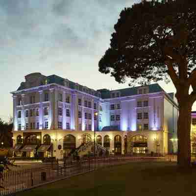 Killarney Plaza Hotel & Spa Hotel Exterior