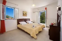 Diamanto Complex