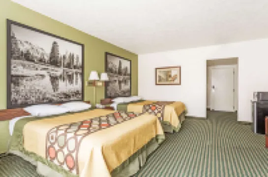 文多弗溫德姆速8飯店