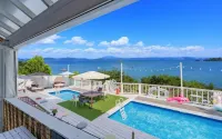 Taean Elvis Pension - Pools