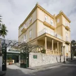 Hotel Crawford