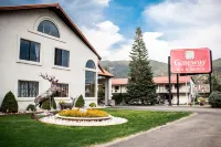 Gateway Inn and Suites