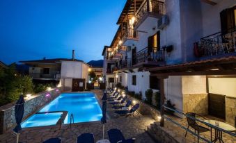 Hotel Nostos - Housity