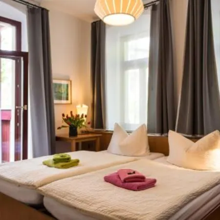 Pension an der Pillnitzer Schlossfähre