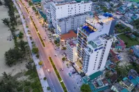 The Marron Hotel