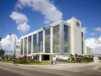 EB Hotel Miami Airport
