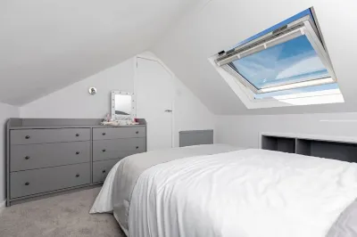 Cozy Cove Chapel Hotels near D-Day Centre & WW2 Museum - Portland, Dorset