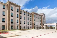 Comfort Suites Near Sam Houston Race Park