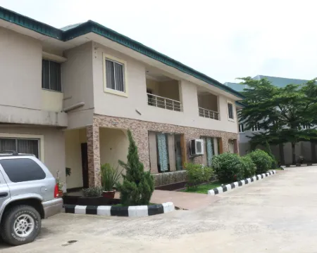 Fresh Spring Hotels & Towers Hoteles en Uyo