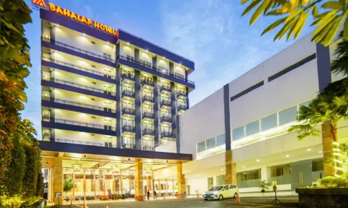 M Bahalap Hotel