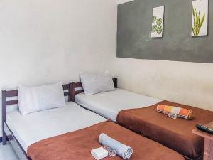 Kartini Guest House Near Alun Alun Probolinggo