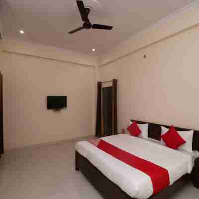 Hotel O Sangam Darshan Rooms