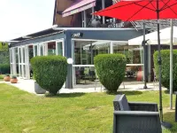 Hôtel-Restaurant Logis Europa Hotels in Neuvic