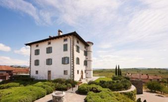 Hotel Gredič - Romantic Vineyard Escape