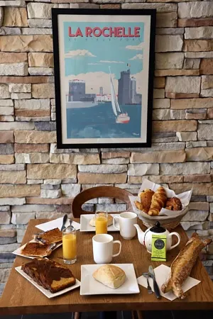 Un Hotel Sur le Port