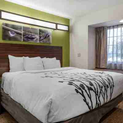 Sleep Inn & Suites Rooms